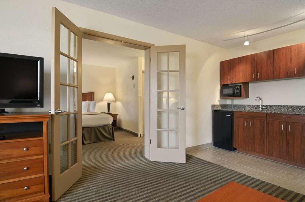 Baymont By Wyndham Macon I-75 Motel Luaran gambar
