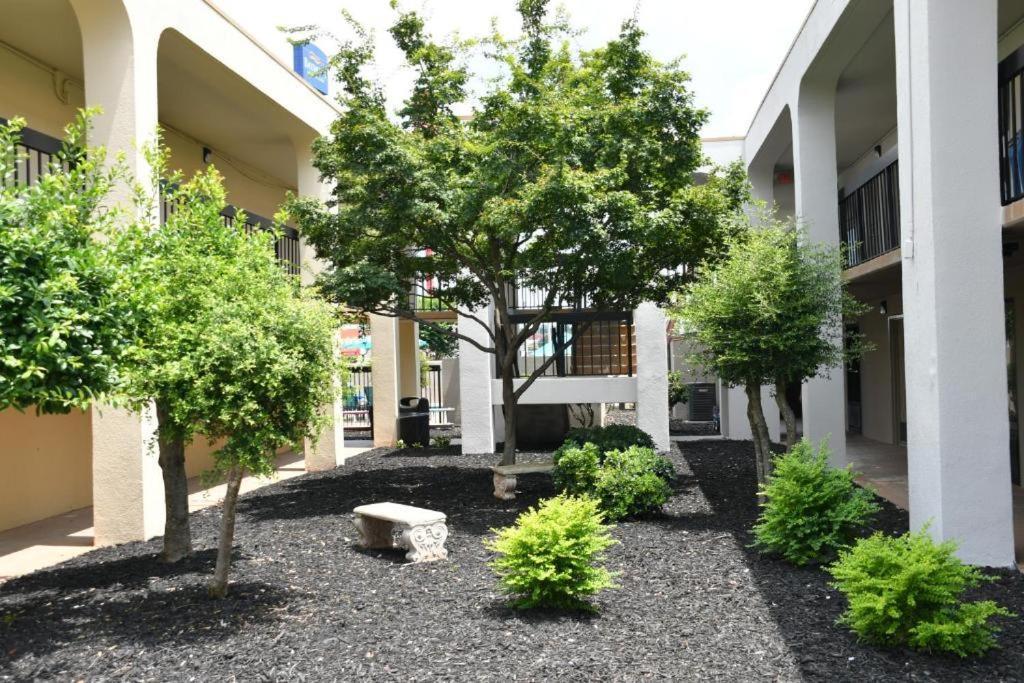Baymont By Wyndham Macon I-75 Motel Luaran gambar